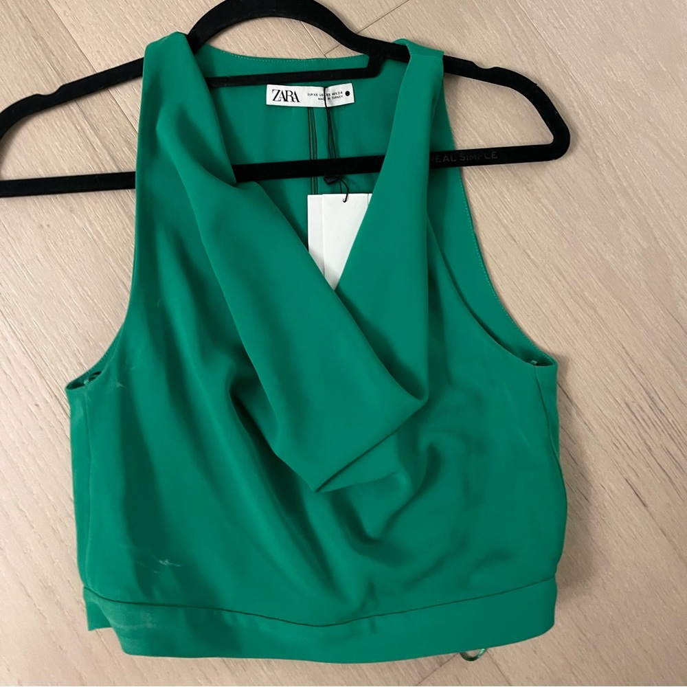 Zara cowl neck green crop top